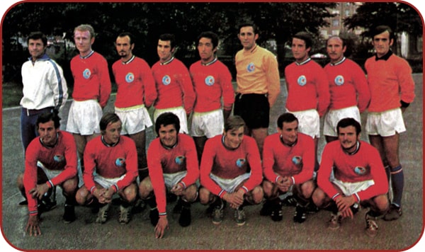 Photo équipe du PSG en 1970